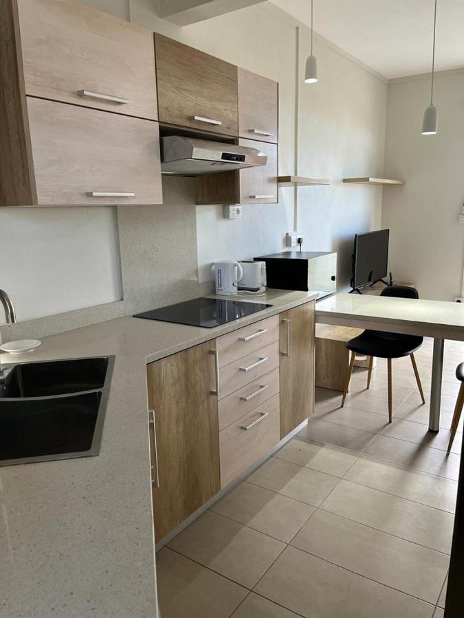 John House No 7 Apartment